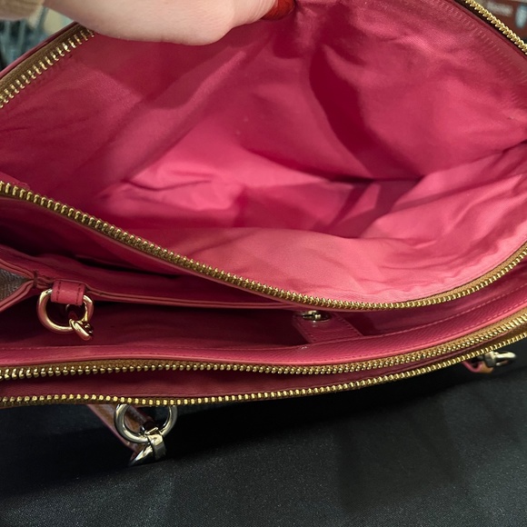 Coach Carryall Christie Edgepaint Large - Picture 10 of 13